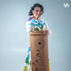 Песня Назгуль Абибекова & Мәр-Мәр тобы – Әгугай домбыр