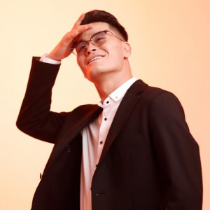 Песня Әділет Оразалиев – Ғашық болдым саған қалай