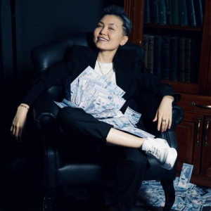 Песня Gulmira Izbaskhanova – Махаббат жыры