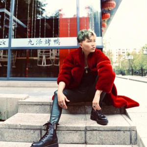 Песня Gulmira Izbaskhanova – Алдамадым