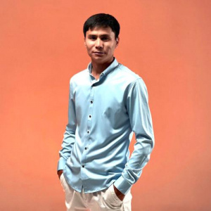 Песня Тұрсынбек Аятбек – Адал досым