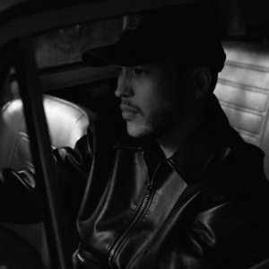 Песня R-One – Sozderine senbeimin