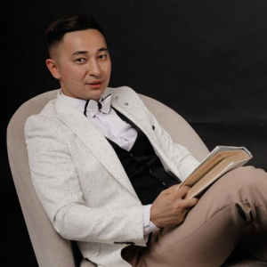 Песня Наурыз Айтуар – Ұнайды күліп жүргенің