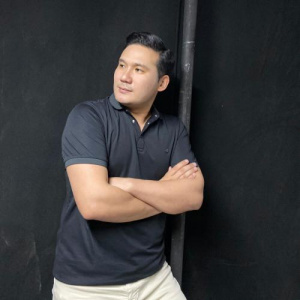 Песня Ізбасар Көпбергенов – Еркеле