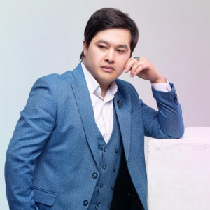 Песня Дамир Камбарбек – Мен сүйген гүлсің