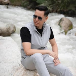 Песня Erbol Sasanov – Өмір солай