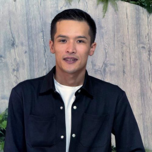 Песня ADINUR – Байқамайсың