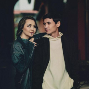 Песня Қуаныш Құрманбаев, Қарлығаш – Құрметке лайықтысың