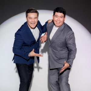 Песня Азамат Нуртаев, Нурсултан Абдикаримов – Гүлім гүлім