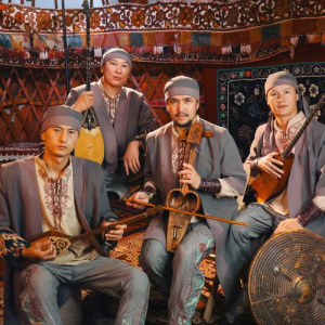 Песня Қамшыгер тобы – Аттан!