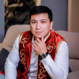 Песня Қайрош Сарым – Құтты болсын мерекесі қарттардың