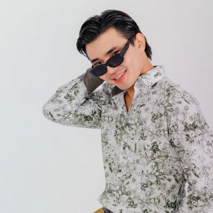 Песня Мейіржан Бақытбек – RETRO MODA