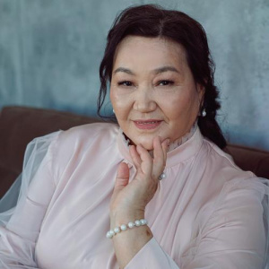 Песня Рыскүл Шайхисламова – Қазағым елім, аман болсын!