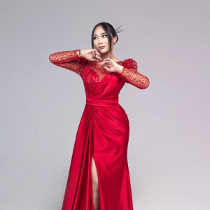 Песня Жібек Тлеужан – Сен қайдан!