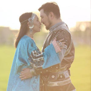 Песня Қарасаев Толағай – Ұнатам сені