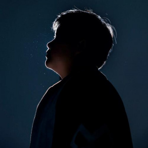 Песня Ержан Максим – Неге алыстадың