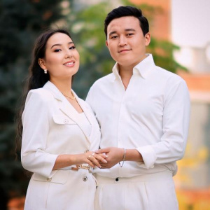 Песня Серғазы Нұржанұлы, Айдана Кекентаева – Сен ғана