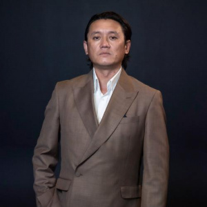 Песня Айбек Мұхамедәлі – Сырымды айтам