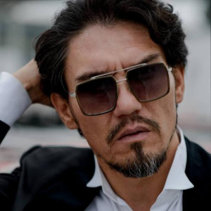 Песня Асхат Үрпек – Сен сұлу