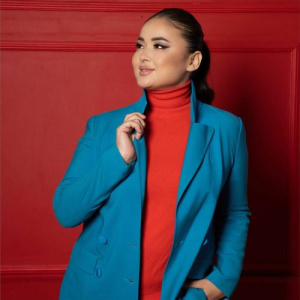 Песня Мөлдір Мұқан – Гүлайна