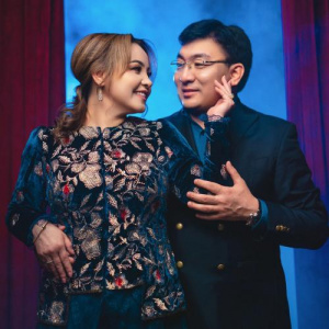 Песня Тоқтар Серіков, Бейбіт Сейдуалиева – Туған күніңмен