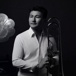 Песня Әлібек Ізбасар – Синяя вечность