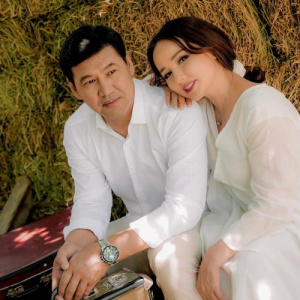 Песня Zhazira Bairbekova, Zhanbolat Erbatyrov – Асыл жарым