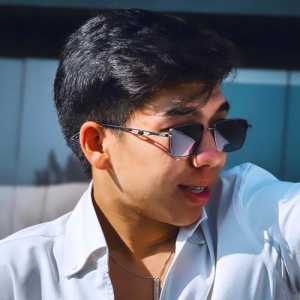 Песня Qenzhe Bala – Armanym