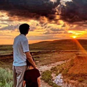 Песня Азамат Молшылық – Ауылға жүр, досым