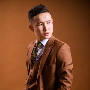 Песня Асан Алтынбек – Дос бол дисің