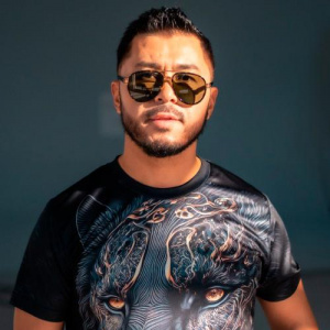 Песня Берік Сансызбай – Диско Чина