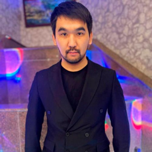 Песня Нұрсұлтан Жұмабаев – Бақыт құшағында