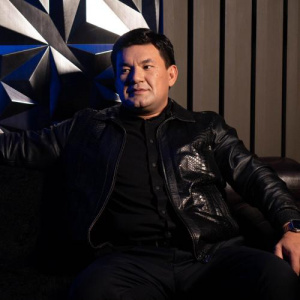 Песня Сәуіржан Төлеш – Құралайым