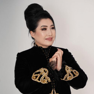 Песня Бекзат Кибраева – Сені көрсем еркелегім келеді