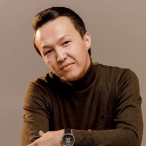 Песня Қуаныш Бақыт – Өз қолыңда