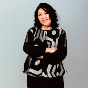 Песня Ләззат Медетова – Достарым