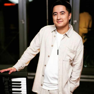 Песня Нұрлан Мұсабеков – Шеңберім!