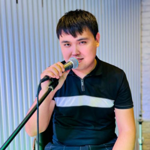 Песня Ақжол Саконов – Біз екеуміз (cover)