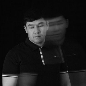 Песня Bekarys Yersultan – Мұңайма