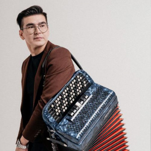 Песня Бибатыр Бауыржан – Махаббат гүлі