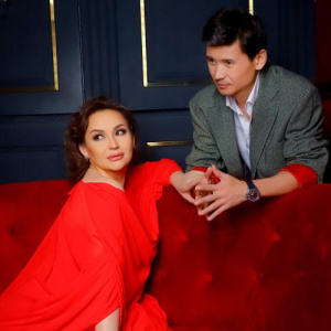 Песня Қуаныш Құрманбаев, Қарлығаш Сұлтанша – Жар жар