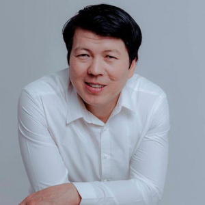 Песня Kairat Adilov – Sagyndym bala kezimdi