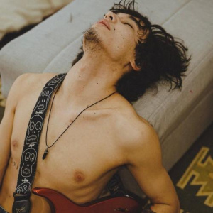 Песня Aqapaqa – Sagynamyn