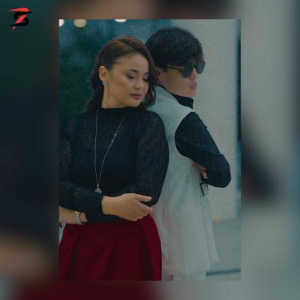 Песня Мөлдір Мұқан, Амантай Абен – Арамызда қалсын бәрі