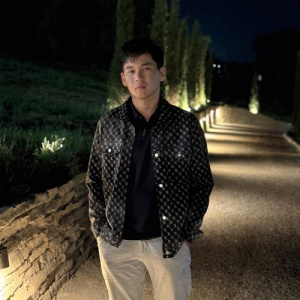 Песня Заманбек Рысқы – Жауапсыз махаббат