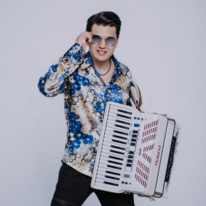 Песня Махмуд Урумбаев – Илигай