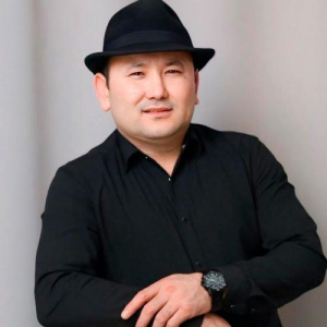 Песня Ерназ Сартаев – Мұңайма қалқам