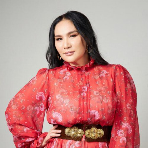 Песня Ардақ Балажанова – Қызыма