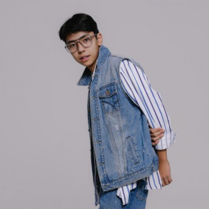 Песня Ермұхамед Есілұлы – Сенің атың сезім бе