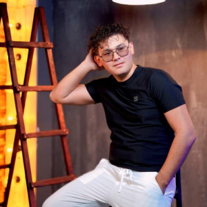 Песня Жексенбаев Алмас – Қоштасу